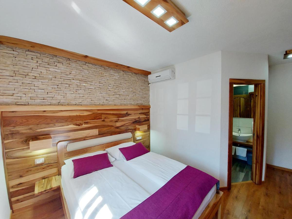 לינה וארוחת בוקר Plitvička Jezera Plitvice Etno House I מראה חיצוני תמונה
