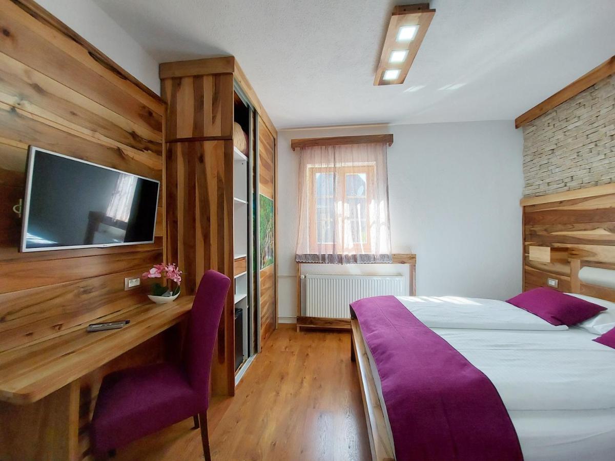 לינה וארוחת בוקר Plitvička Jezera Plitvice Etno House I מראה חיצוני תמונה