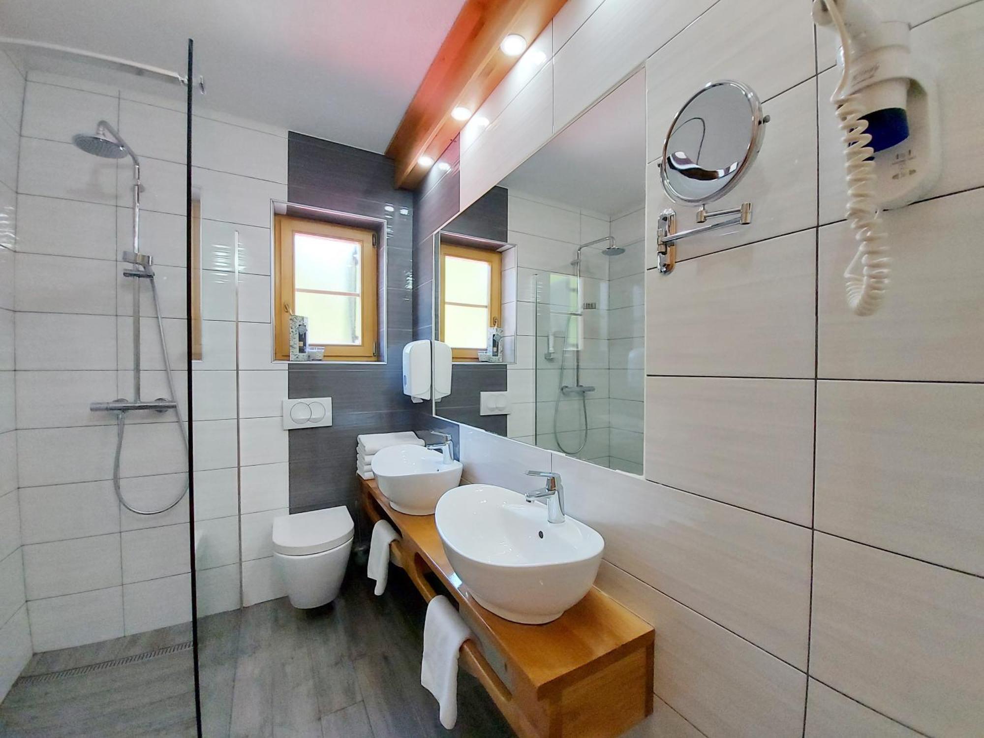 לינה וארוחת בוקר Plitvička Jezera Plitvice Etno House I מראה חיצוני תמונה