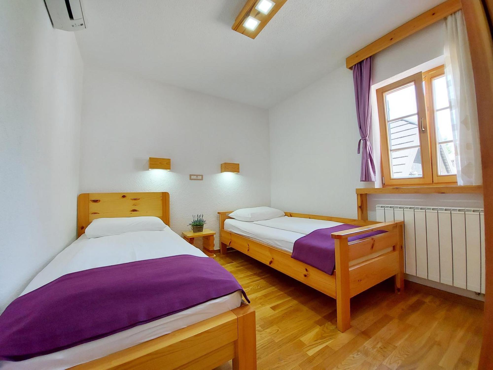 לינה וארוחת בוקר Plitvička Jezera Plitvice Etno House I מראה חיצוני תמונה